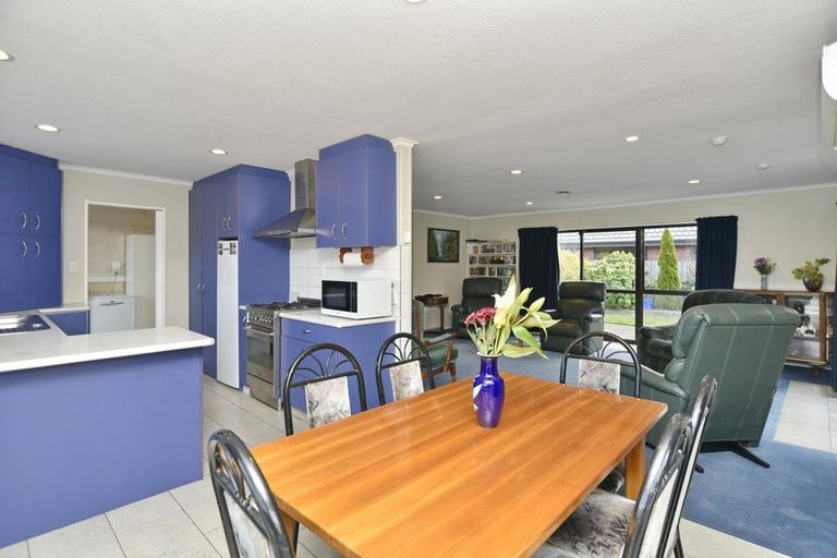 Photo of property in 23 Mackworth Street, Woolston, Christchurch, 8062