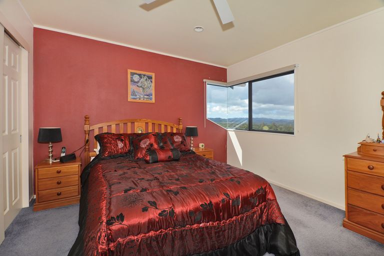Photo of property in 8 Greenview Way, Te Kamo, Whangarei, 0112
