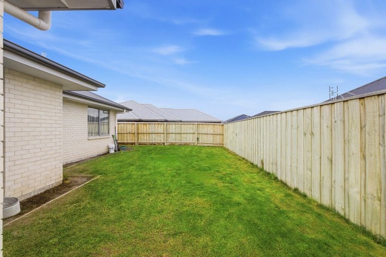 Photo of property in 3 Yates Place, Amberley, 7410