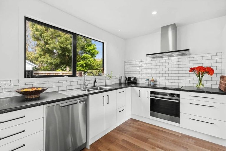 Photo of property in 14a Hamilton Road, Papatoetoe, Auckland, 2025