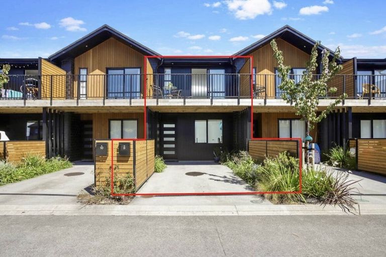 Photo of property in 8 Kawapani Lane, Kumeu, 0810