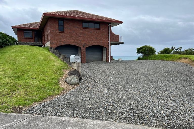 Photo of property in 96 Ardern Avenue, Stanmore Bay, Whangaparaoa, 0932