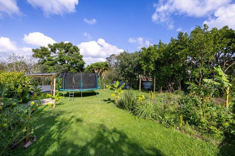 Photo of property in 70 Wainui Road, Raglan, 3225
