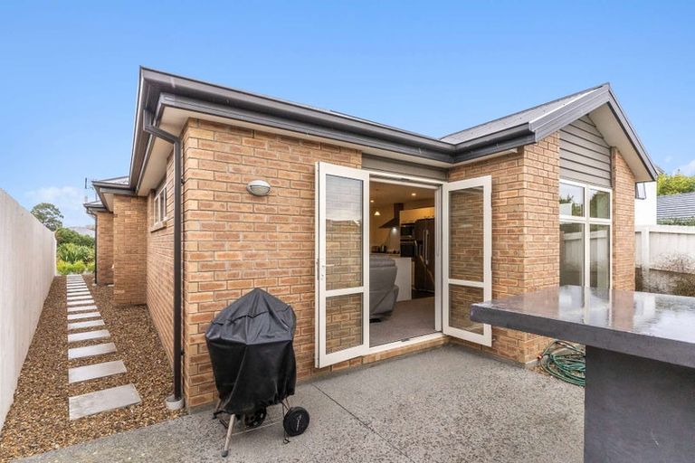 Photo of property in 8 Torbeg Lane, Broomfield, Christchurch, 8042