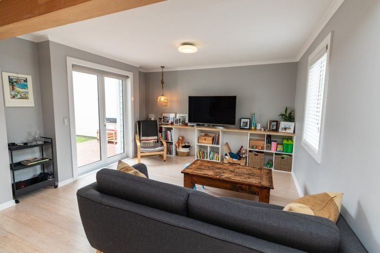 Photo of property in 36u5 Dee Street, Island Bay, Wellington, 6023