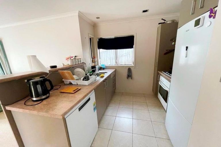 Photo of property in 34 Helen Ryburn Place, Torbay, Auckland, 0630
