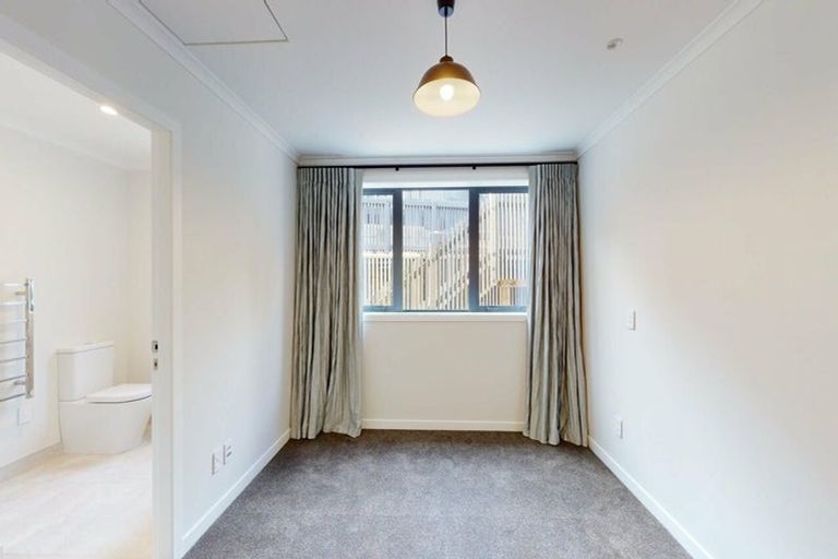Photo of property in 13 Jacobsen Lane, Ngaio, Wellington, 6035