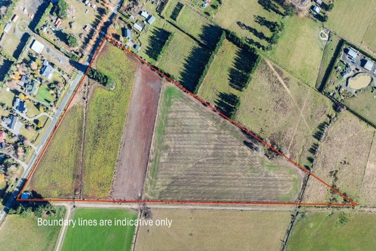 Photo of property in 84 Woodside Road, Matangi, Hamilton, 3284