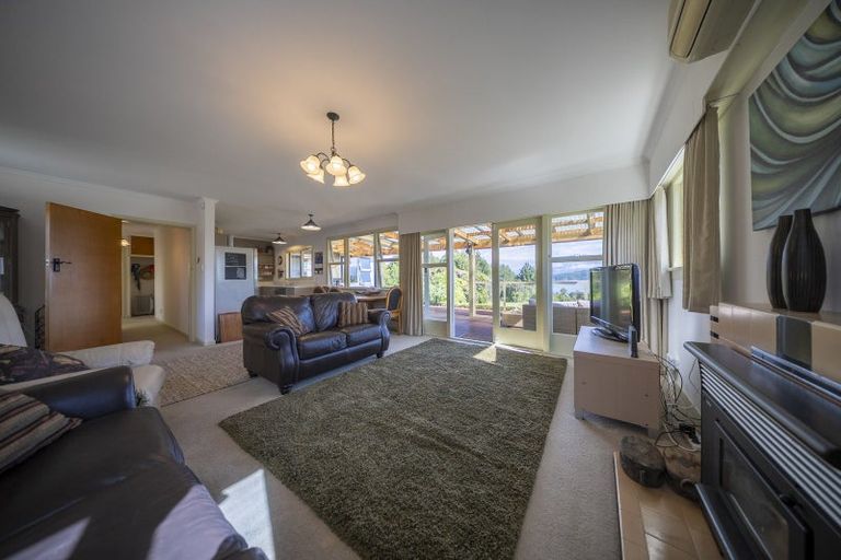 Photo of property in 6 Cathedral Drive, Manapouri, 9679