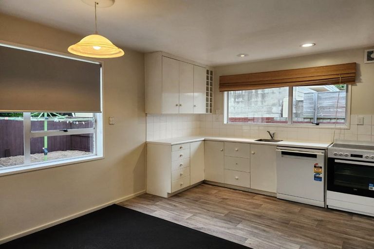 Photo of property in 2/58 Hounslow Street, Ilam, Christchurch, 8041