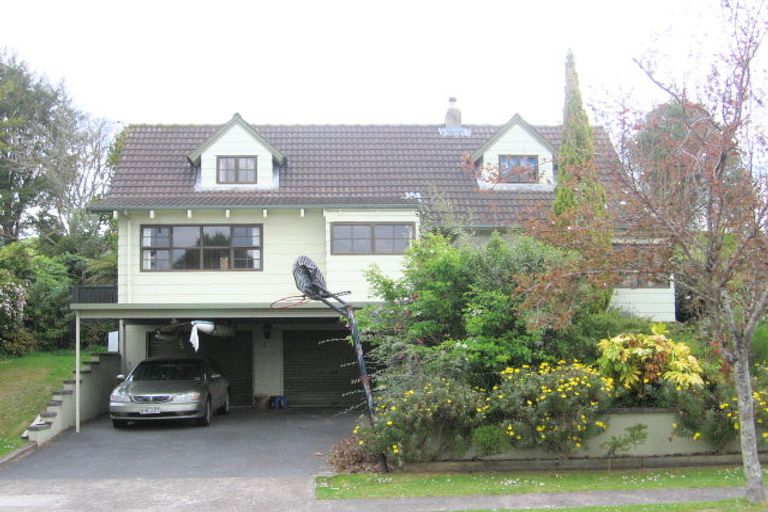 Photo of property in 8 Icarus Place, Sunnybrook, Rotorua, 3015