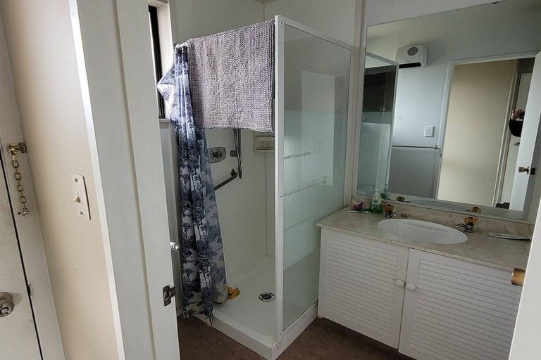 Photo of property in 14 Resolution Place, Bryndwr, Christchurch, 8053