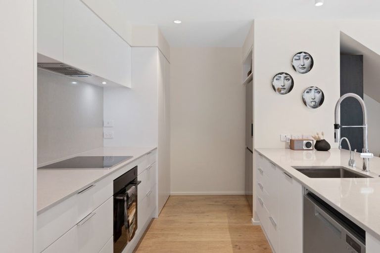 Photo of property in 54a Glandovey Road, Fendalton, Christchurch, 8052