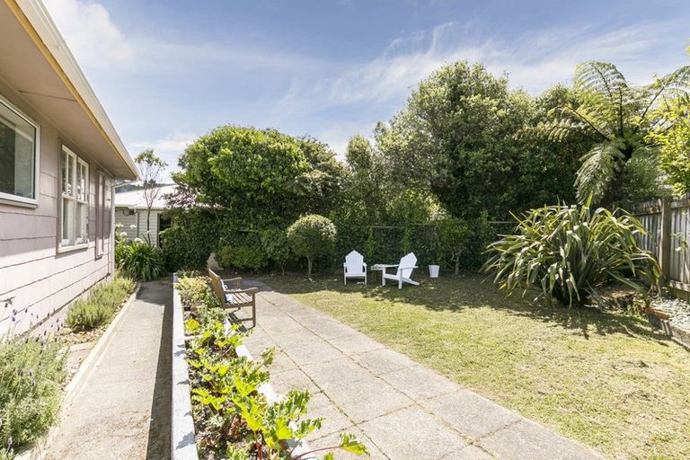 Photo of property in 27a Victory Avenue, Karori, Wellington, 6012