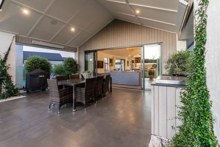 Photo of property in 25 Mike Smith Drive, Cambridge, 3434