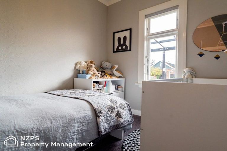 Photo of property in 372 Bay View Road, Saint Clair, Dunedin, 9012