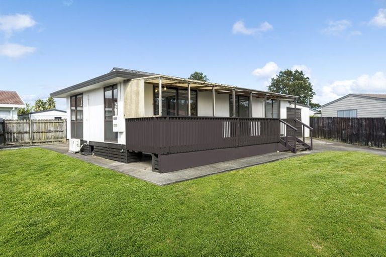 Photo of property in 11 Starforth Place, Henderson, Auckland, 0612
