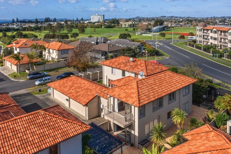 Photo of property in 3 Millennial Way, Orewa, 0931