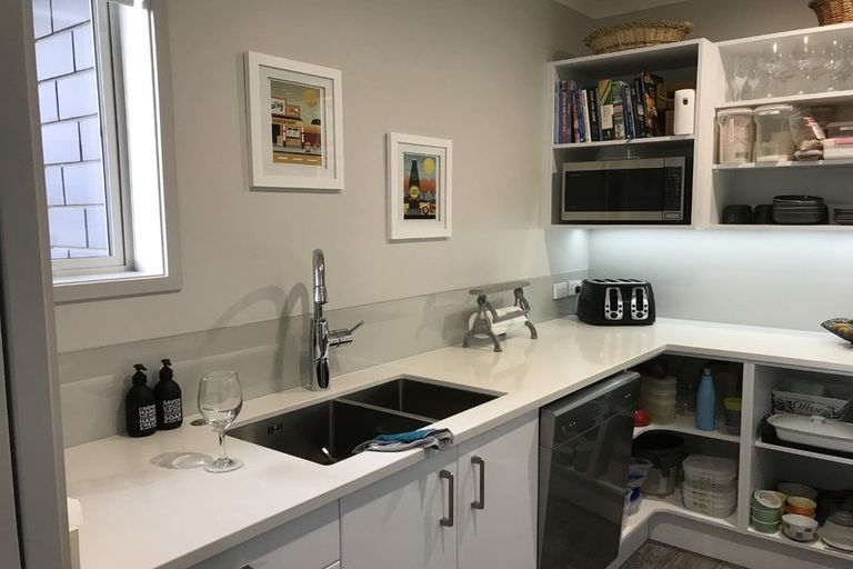 Photo of property in 8 Bankhall Lane, Pokeno, 2402