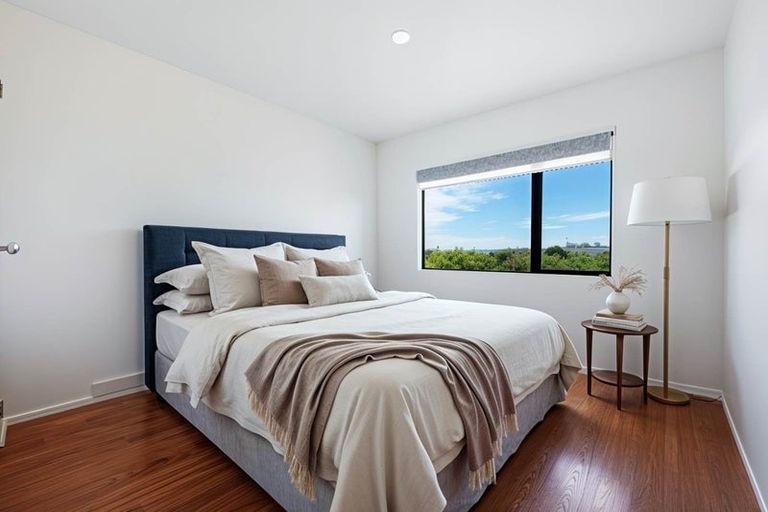 Photo of property in Casa Bella, 8/427 Albany Highway, Albany, Auckland, 0632