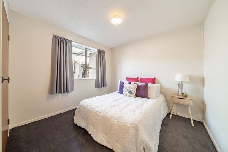 Photo of property in 528f2- Fergusson Drive, Trentham, Upper Hutt, 5018