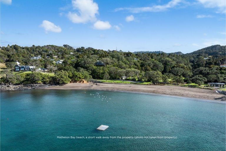 Photo of property in 59 Leigh Road, Leigh, Warkworth, 0985