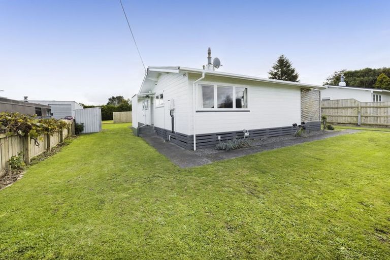 Photo of property in 27 Egmont Street, Kaponga, Hawera, 4679