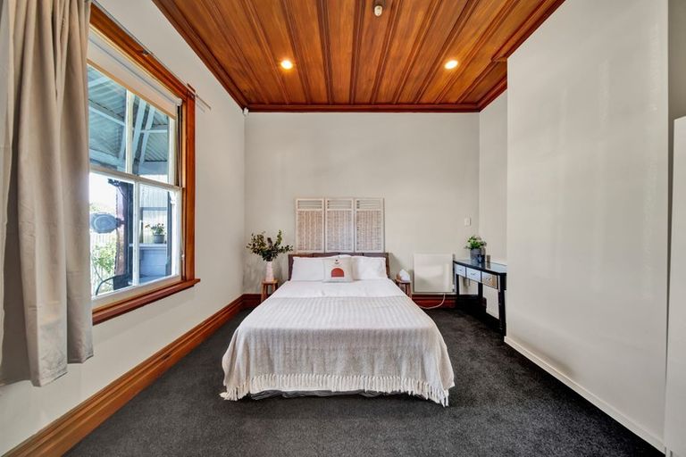 Photo of property in 9 Regent Street, Hawera, 4610