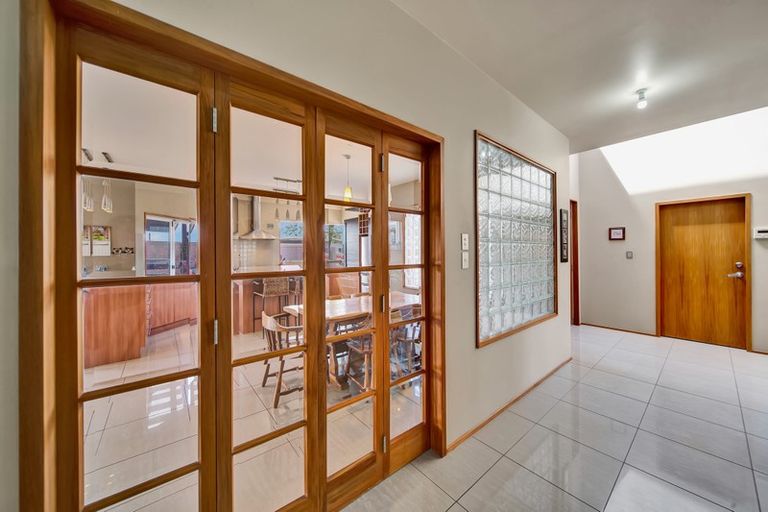 Photo of property in 19 Mccarthy Street, Hawera, 4610