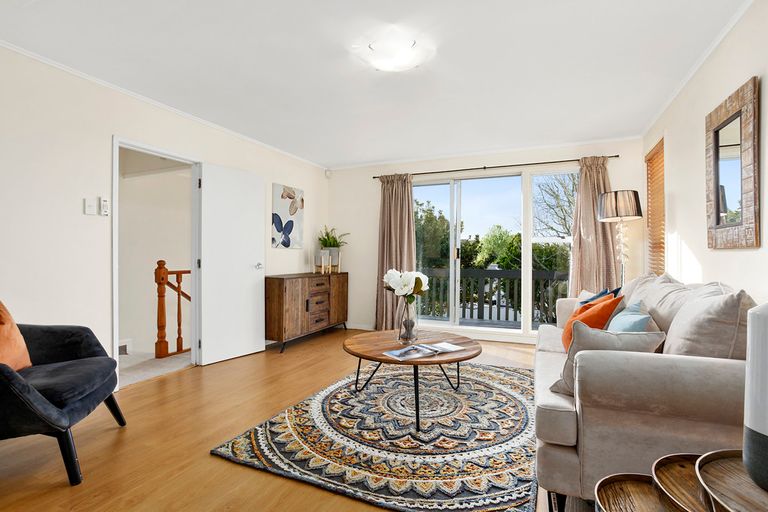 Photo of property in 6 Lemnos Place, Titirangi, Auckland, 0604