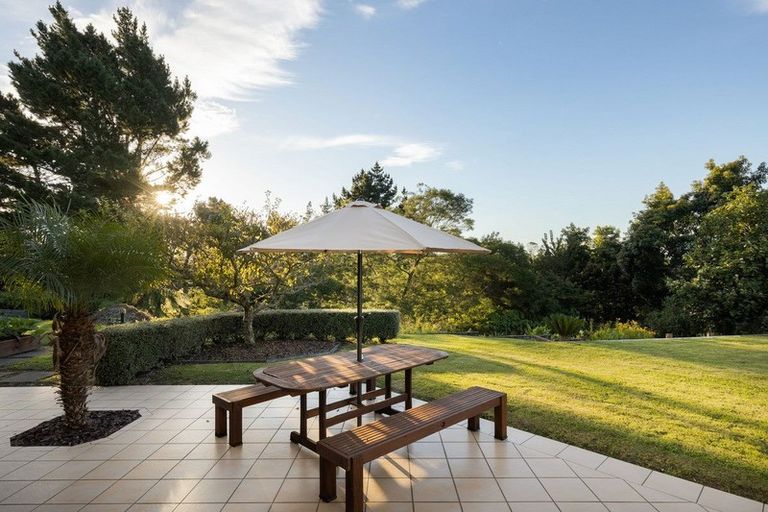 Photo of property in 8r Freeburn Road, Pyes Pa, Tauranga, 3112