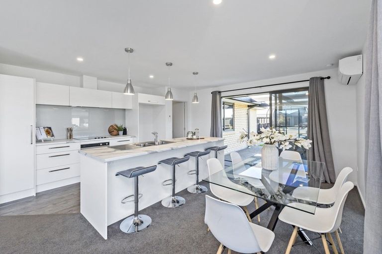 Photo of property in 28 Philippa Drive, Rolleston, 7615