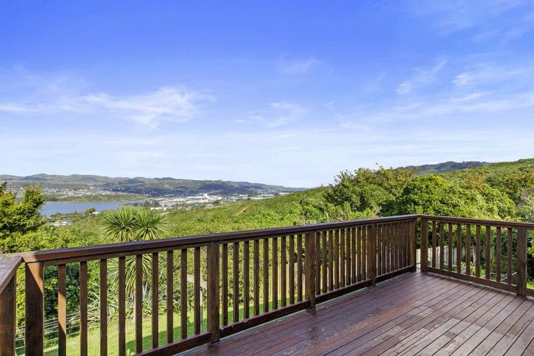 Photo of property in 12a Whenua View, Titahi Bay, Porirua, 5022