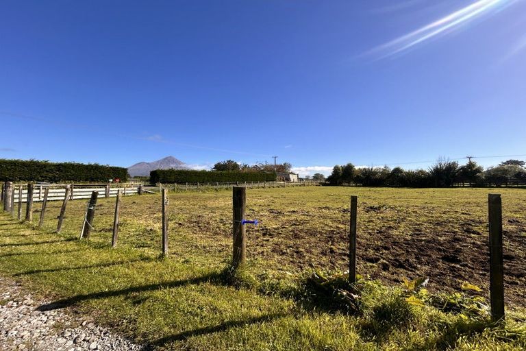 Photo of property in 426 Cardiff Road, Pembroke, Stratford, 4391
