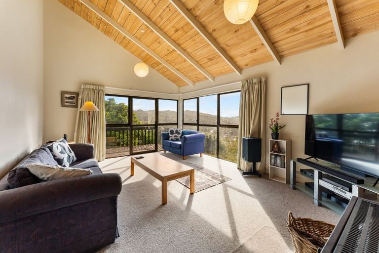 Photo of property in 109 Allington Road, Karori, Wellington, 6012