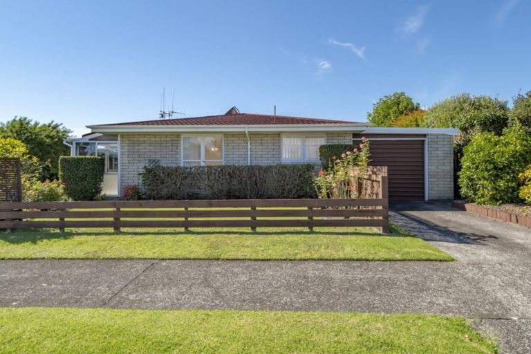Photo of property in 5 Linklater Avenue, Bellevue, Tauranga, 3110