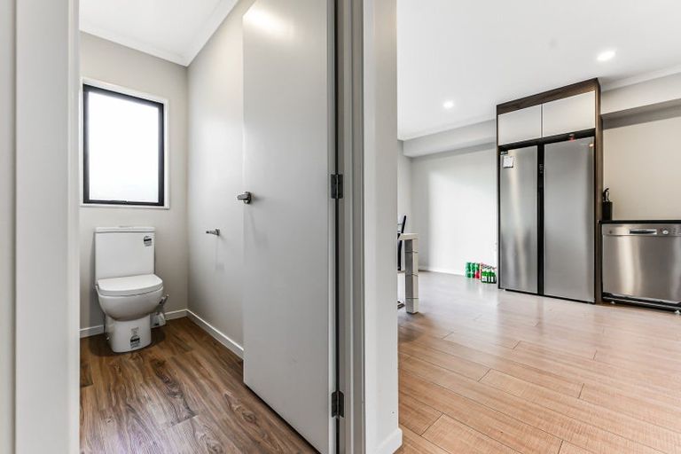Photo of property in 90u2 Carrington Avenue, Silverdale, Hamilton, 3216