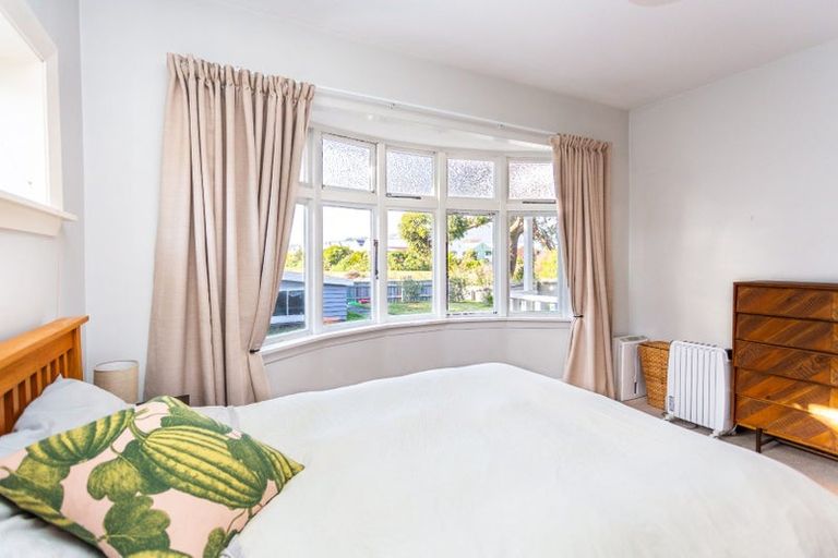 Photo of property in 64 Cumnor Terrace, Woolston, Christchurch, 8023