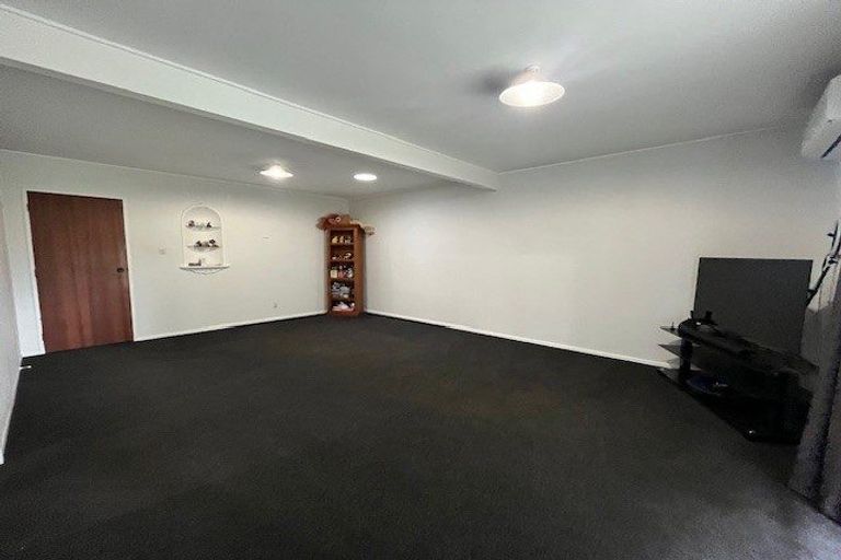 Photo of property in 1001 High Street, Avalon, Lower Hutt, 5011