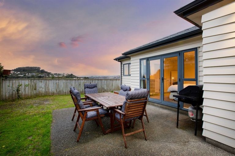 Photo of property in 47 Staithes Drive North, Whitby, Porirua, 5024