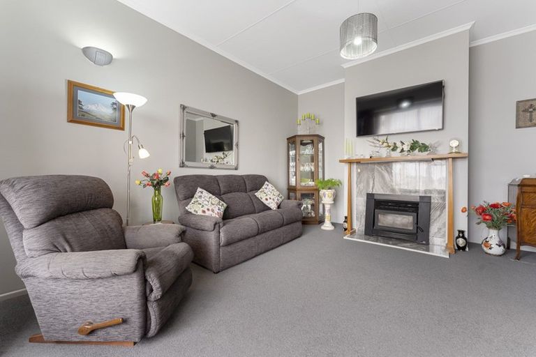 Photo of property in 15 Hamlet Street, Stratford, 4332