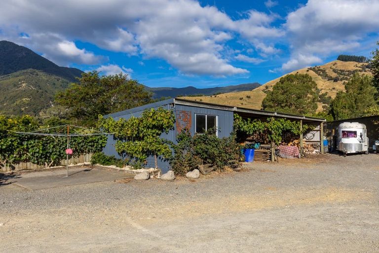Photo of property in 12 Prices Road, Havelock, 7178