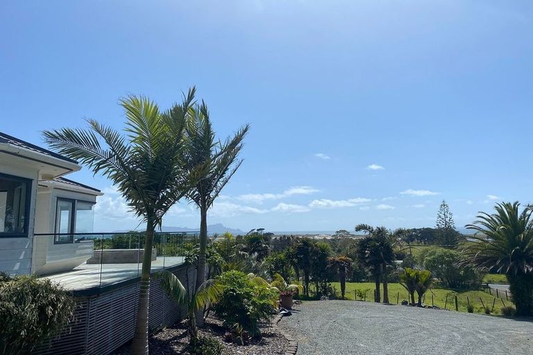 Photo of property in 398 Cove Road, Waipu, 0582