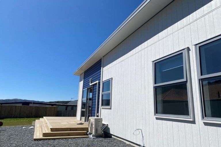 Photo of property in 40b Judd Crescent, Naenae, Lower Hutt, 5011
