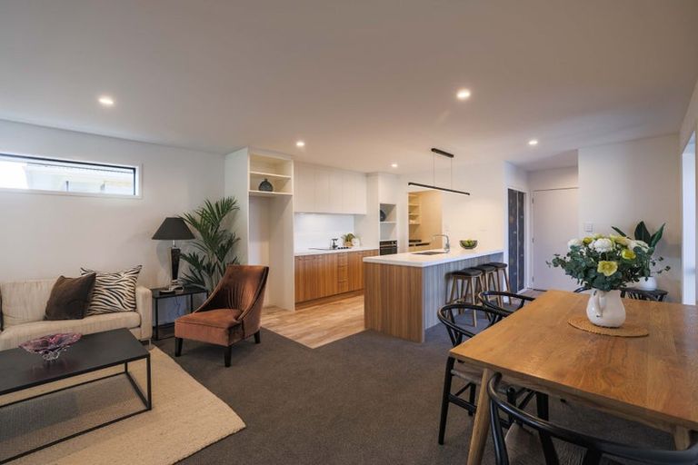 Photo of property in 2/14 Woodhouse Street, Linwood, Christchurch, 8062