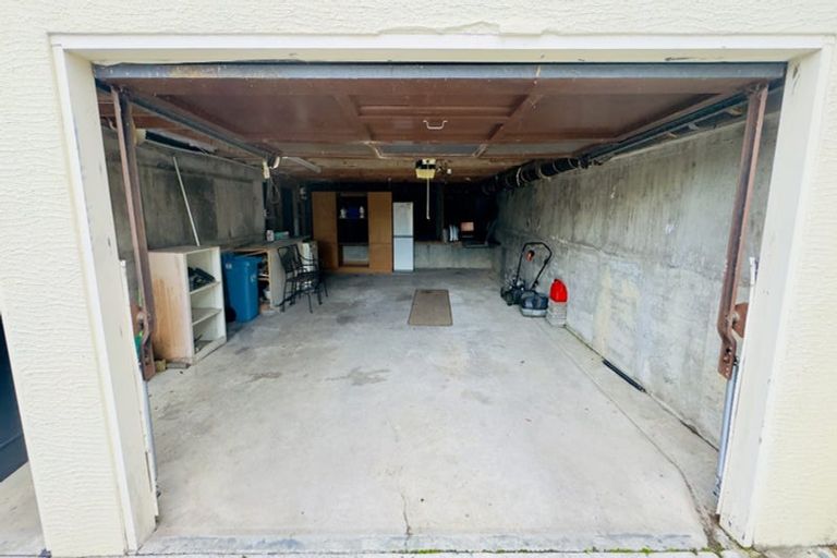 Photo of property in 11a Kitchener Square, Highfield, Timaru, 7910