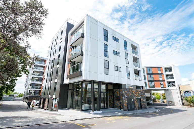 Photo of property in 10 Lion Place, Papamoa, 3118