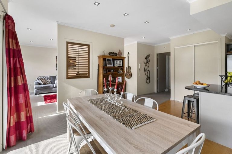 Photo of property in 4-u13 Seaview Road, Paraparaumu Beach, Paraparaumu, 5032