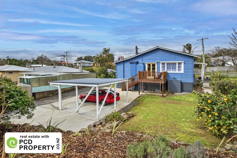 Photo of property in 14 Meldrum Street, Te Kamo, Whangarei, 0112