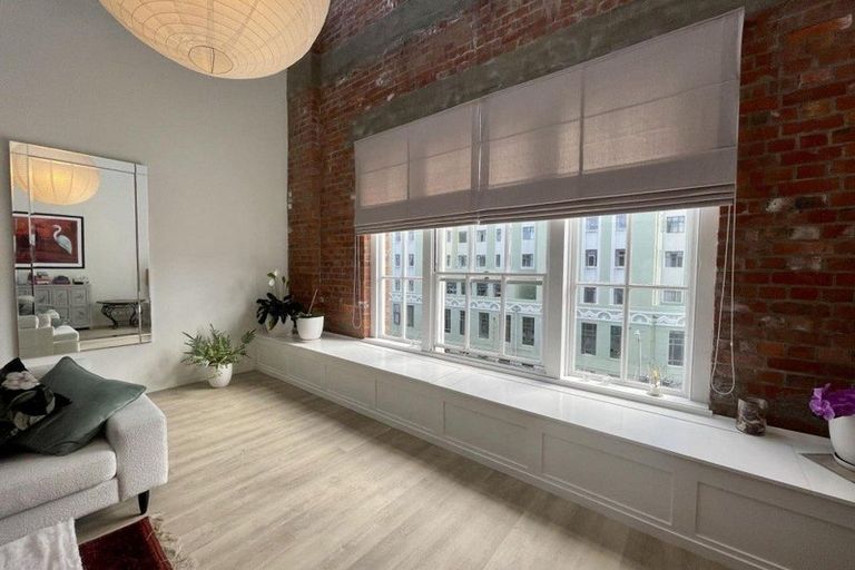 Photo of property in Waterloo Quay Apartments, 308/28 Waterloo Quay, Pipitea, Wellington, 6011